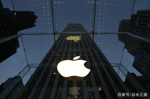 苹果妙控键盘新专利曝光：全新铰链设计为 iPad 提供更稳定、角度范围更大的支撑