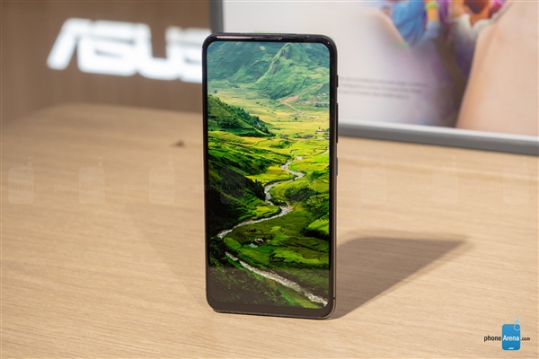 华硕ZenFone 6要改名？在印度被指商标侵权